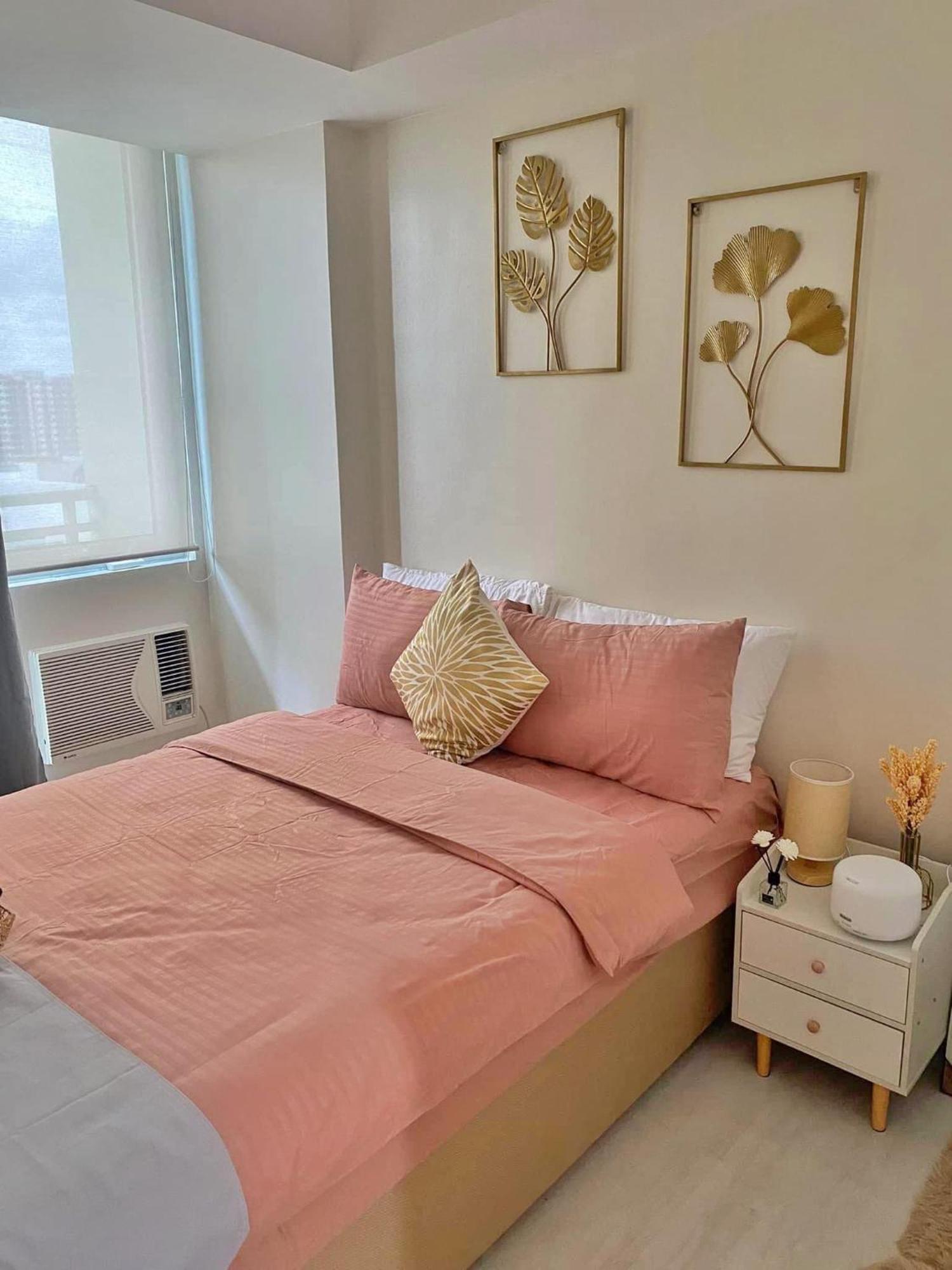 Beach Front Living In The Heart Of The City, Azure Residences Manilla Buitenkant foto